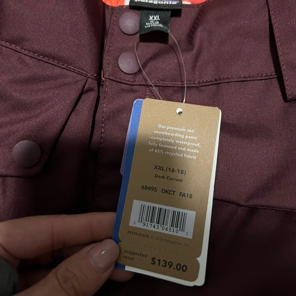 NWT Patagonia // snowboarding pants - Picture 2 of 5